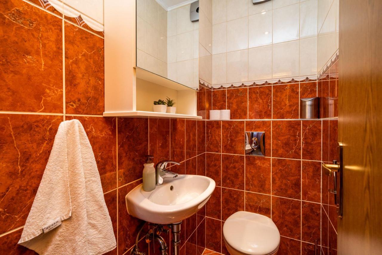 Spacious Three Bedroom Apartment Dubrovnik Eksteriør billede