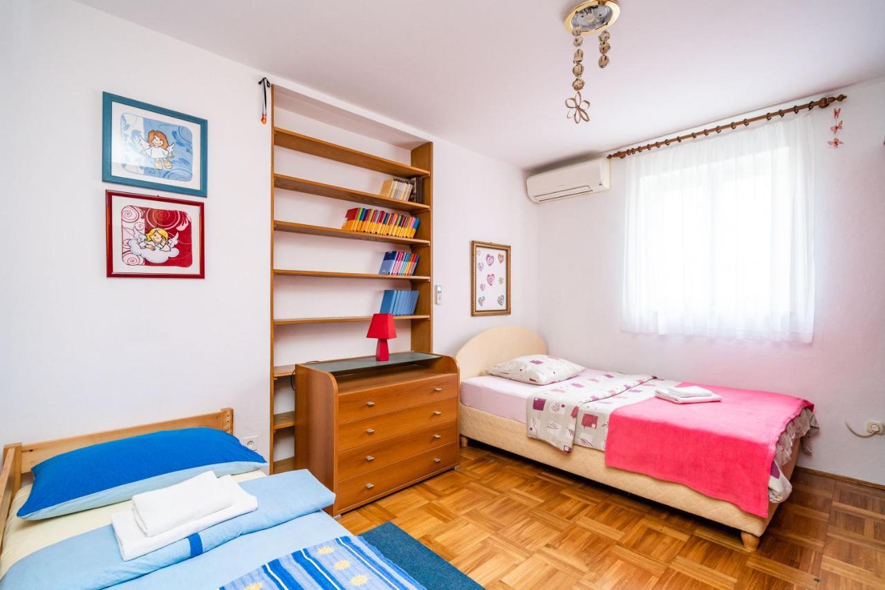 Spacious Three Bedroom Apartment Dubrovnik Eksteriør billede