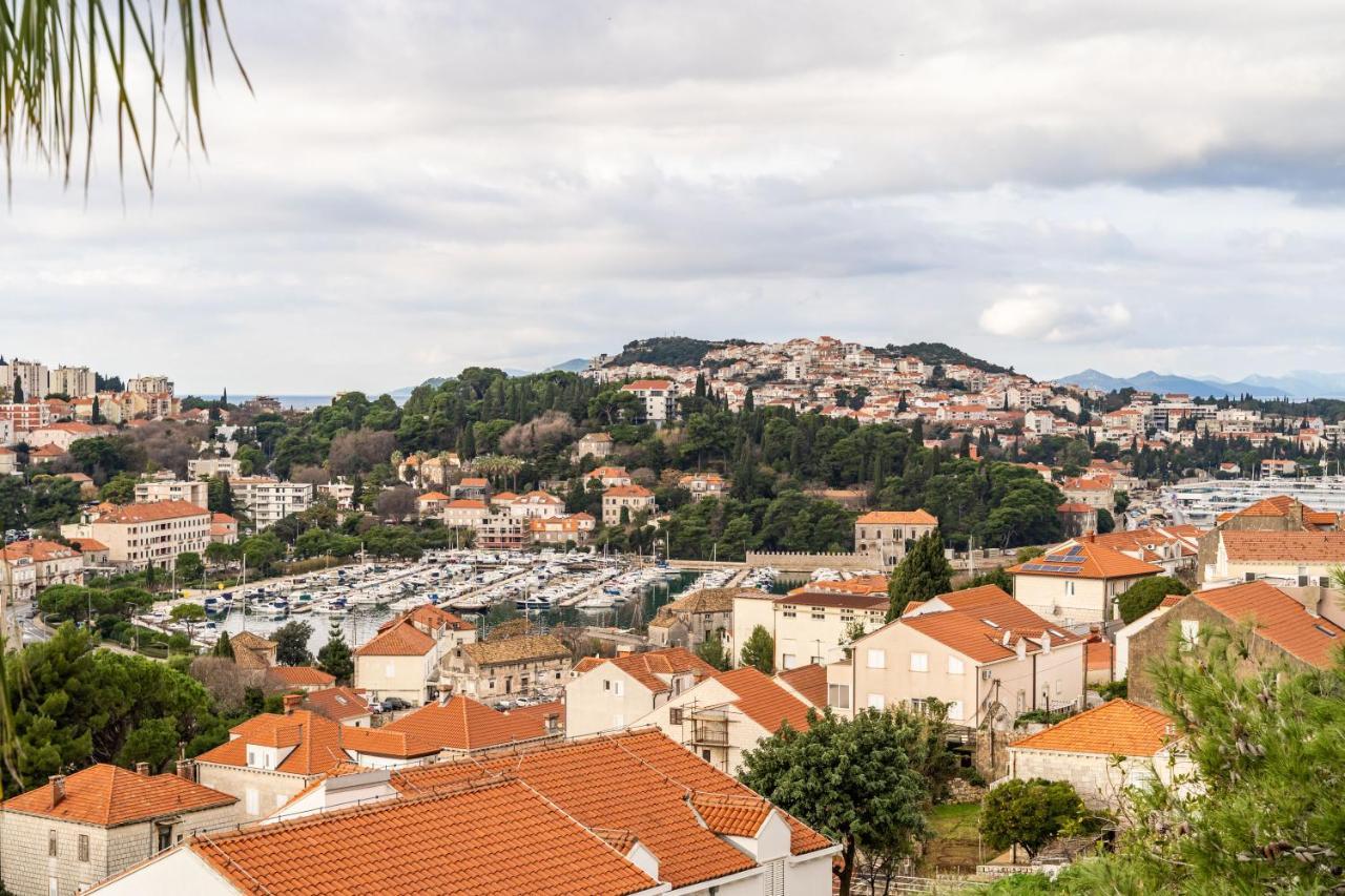 Spacious Three Bedroom Apartment Dubrovnik Eksteriør billede